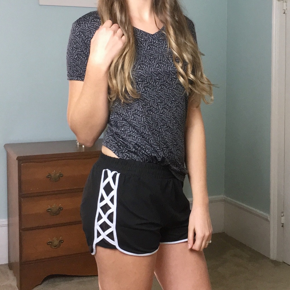 Shosho • Athletic Shorts - Picture 4 of 4